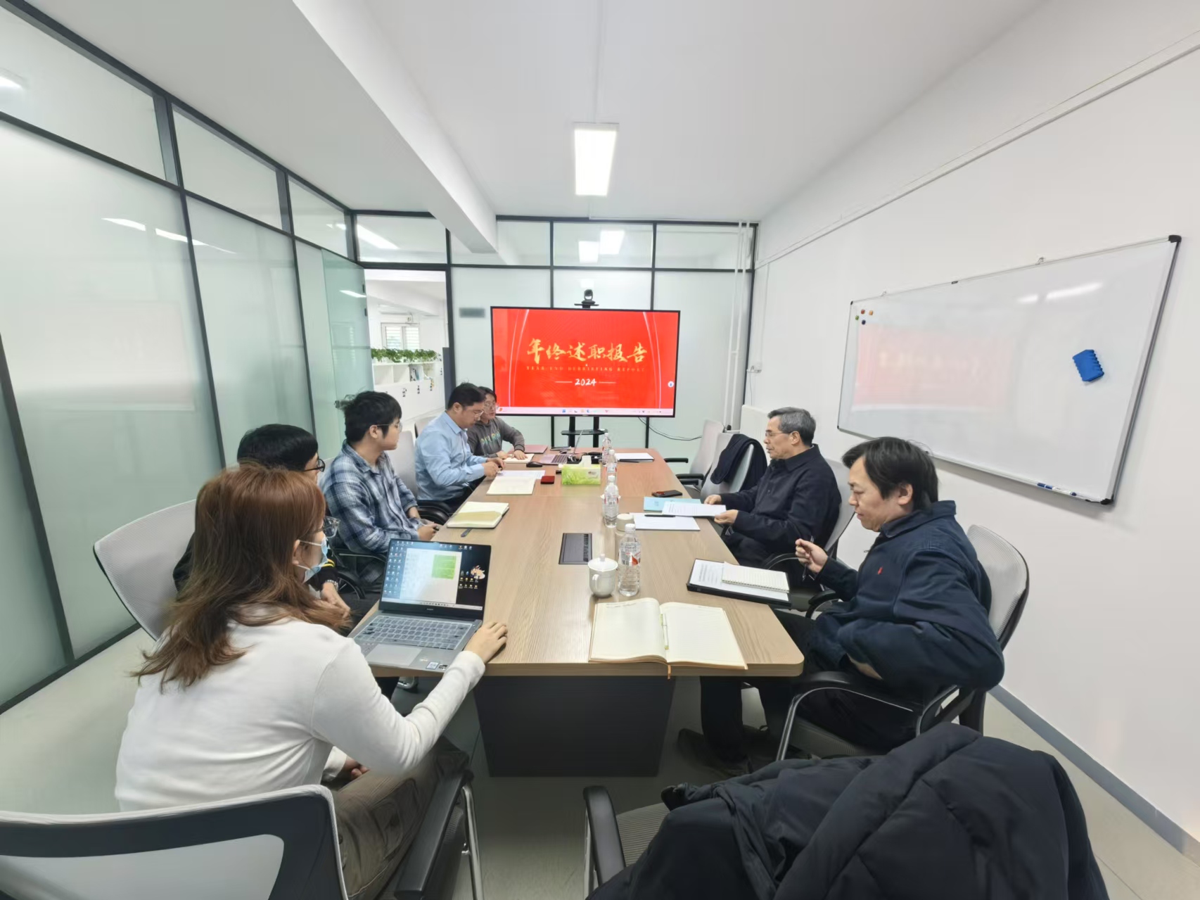 年终述职报告图片.jpg